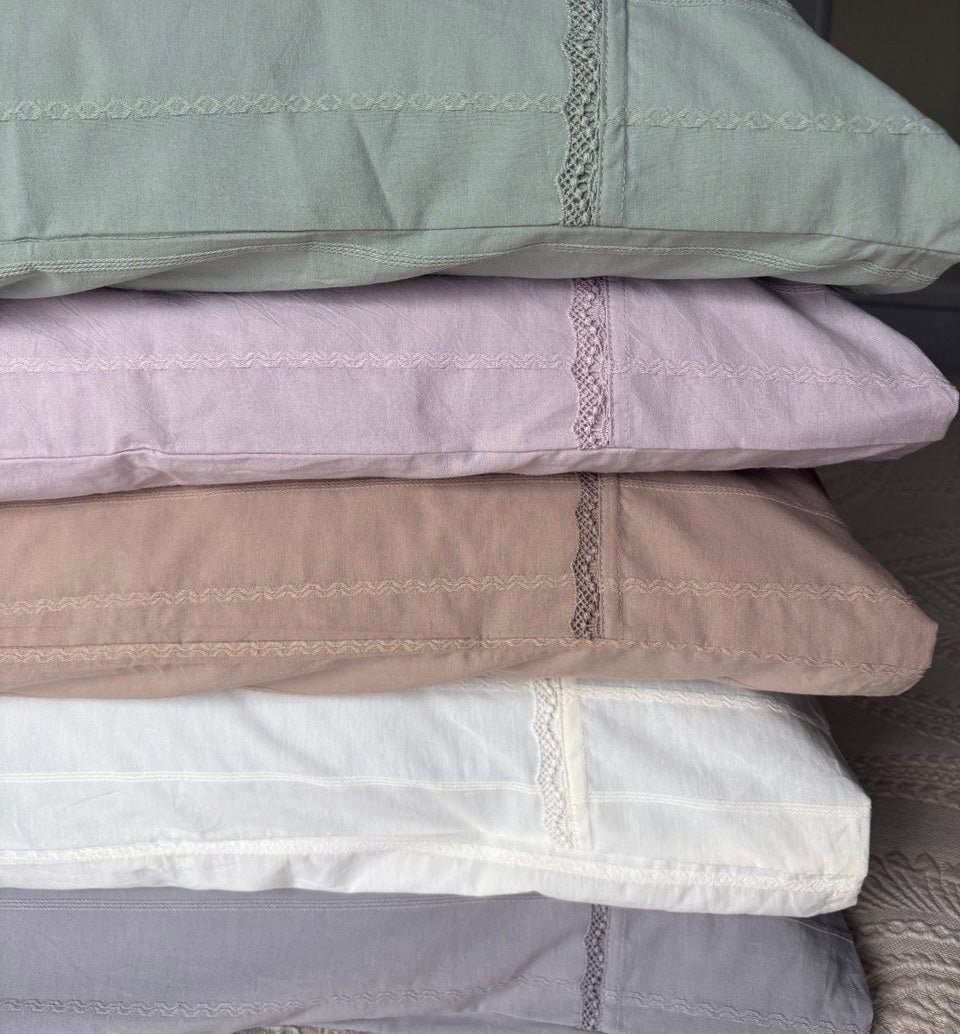 Why Does Washed Cotton Bedding Feel Stiff Out of the Box, and How to Make It Perfectly Soft?